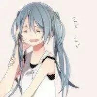 3名女生轮流背走失男孩去派出所